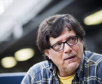 Virologista diz que coronavirus matará 257 mil no Brasil