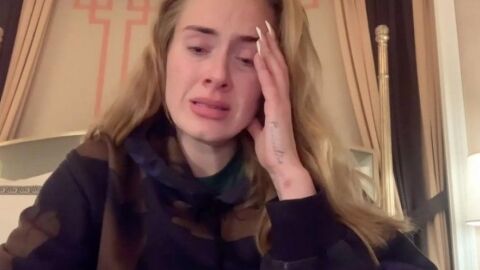 Adele chora ao comunicar cancelamento de shows por causa da COVID