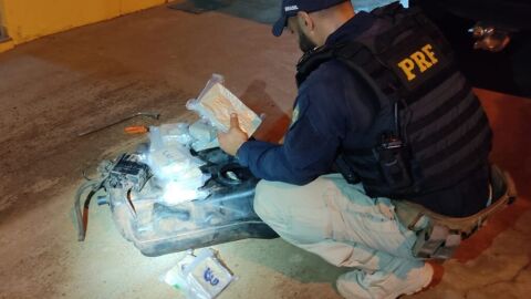 PRF apreende 35 Kg de pasta base de cocaína em Água Clara (MS)