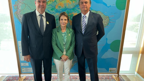 PSDB vai apoiar Tebet, mas Bolsonaro vem à MS lançar Riedel 