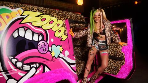 Anitta lança novo single em parceria com Luck Muzik e Free Fire