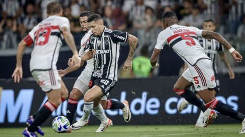 Atlético-MG vence o São Paulo e título do brasileirão será definido na última rodada