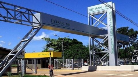 Justiça manda Detran-MS abrir concurso em no máximo 6 meses para suprir falta de servidores