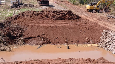 Reunião garante acesso alternativo a propriedades após rompimento de barragem