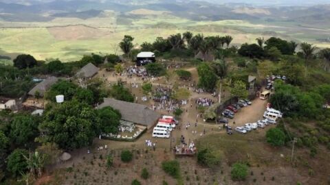 Acidente com ônibus deixa 17 mortos na Serra da Barriga, no Alagoas
