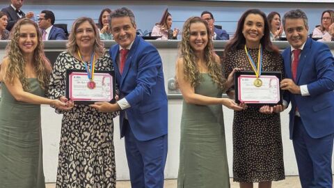 Vereador Landmark homenageia mulheres líderes sindicais em sessão solene