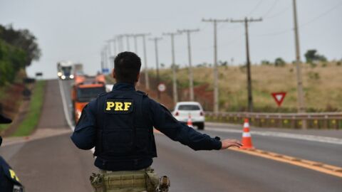 PRF intensifica fiscalização nas estradas de MS durante o feriadão