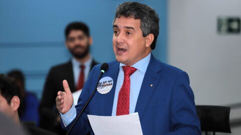 'É hora de abrir a caixa secreta da terra', diz Landmark sobre questão fundiária