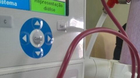 Em condição precária, clínica expõe pacientes da hemodiálise a risco de contaminação