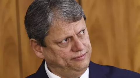 PF investiga doadora de Tarcísio por suspeita de lavar dinheiro para o PCC