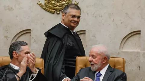 Governo aciona STF para validar decreto que eleva IOF e contesta suspensão pelo Congresso