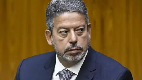 Arthur Lira quer rever alíquota mínima do imposto para alta renda