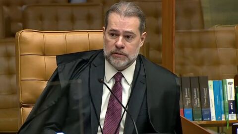 PEC da Blindagem: Dias Toffoli dá dez dias para Câmara se manifestar
