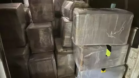 Barbeiro Ryan e empresário Darlan são presos com R$ 2,86 milhões em maconha