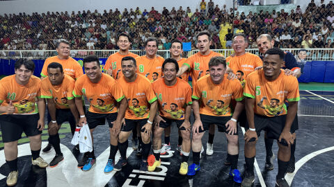 Futebol Solidário em Miranda reúne Falcão, chefe da ALEMS e outras lideranças em ação beneficente