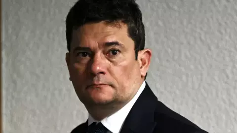 Maioria no STF vota para manter Sergio Moro como réu por calúnia