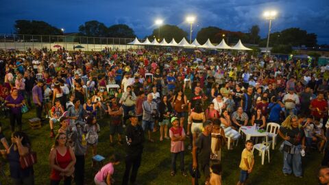 Comemoração pelos 44 anos das Moreninhas mobiliza moradores e anuncia novos investimentos públicos