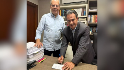 Dirigente episódico do PDT ignora lei e tenta "sequestrar" mandato de Marquinhos