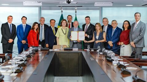 Vander e Soraya ignoram diferenças e articulam com Lula pela operação Bird e aval do Senado