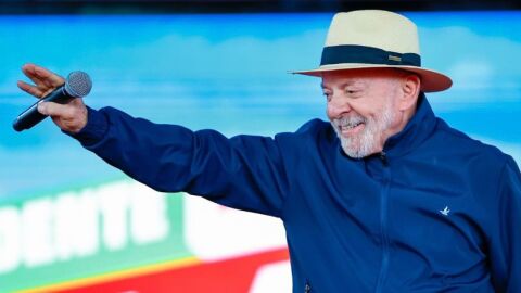 Pesquisa AtlasIntel revela Lula com 46,3% dos votos válidos no 1º turno