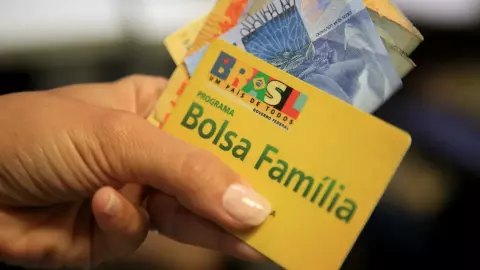 Caixa paga Bolsa Família nesta sexta-feira para NIS final 7