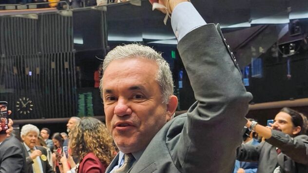 "É vitória dos trabalhadores", diz Vander sobre aprovação do fim da escala 6×1