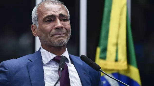 Romário, do PL, recebe R$ 46 mil como Senador, mas trabalha na CazéTV