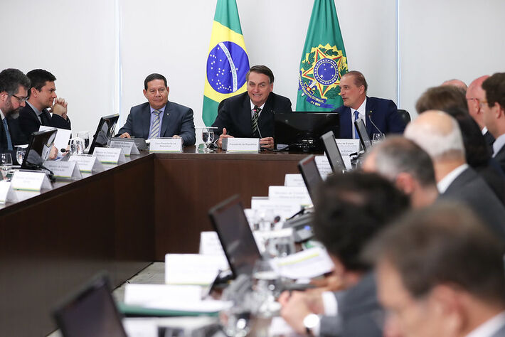 Jair Bolsonaro e ministros