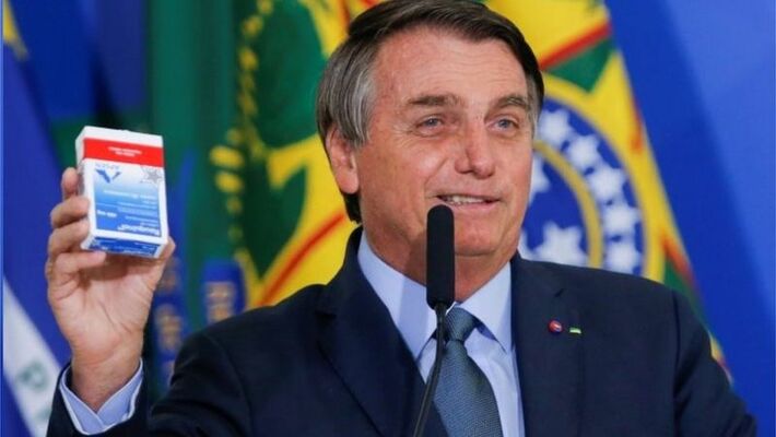 Bolsonaro disse ter usado cloroquina para se tratar da covid-19