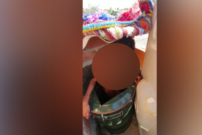 Criança mantida presa dentro de tonel em Campinas (SP)