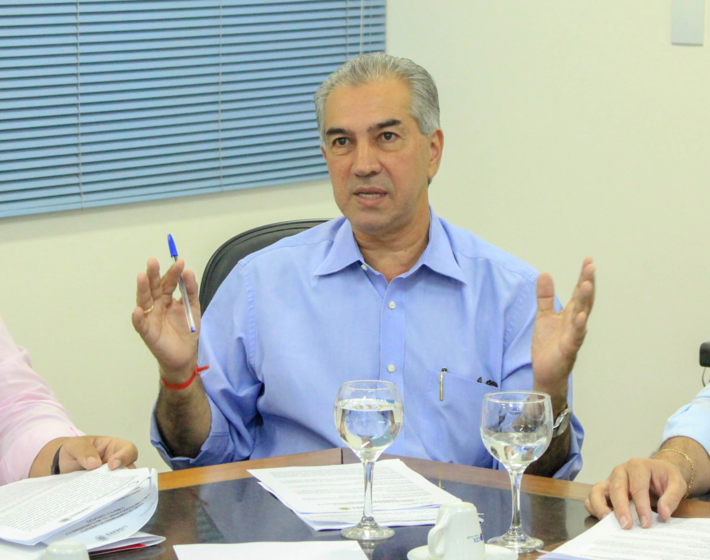 Governador Reinaldo Azambuja propôs a Lei para auxiliar famílias prejudicadas pela pandemia 