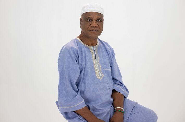 Prof. Dr. Babalawõ Ivanir dos Santos.