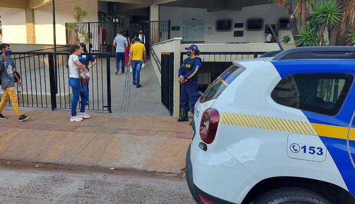 O concurso oferece 273 vagas, com salário de R$ 2.105,69. Foto: Reprodução