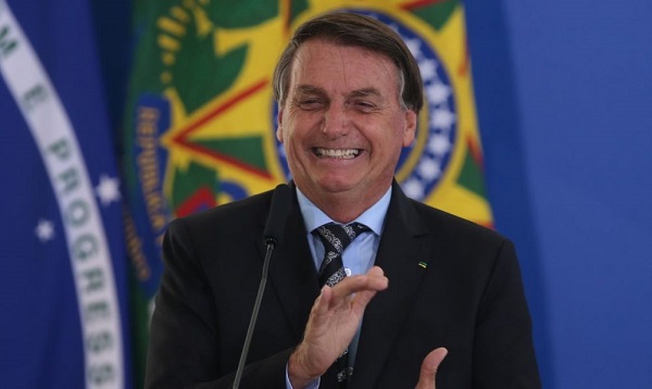 Não é a primeira vez que Bolsonaro cita uma possível privatização da Petrobras