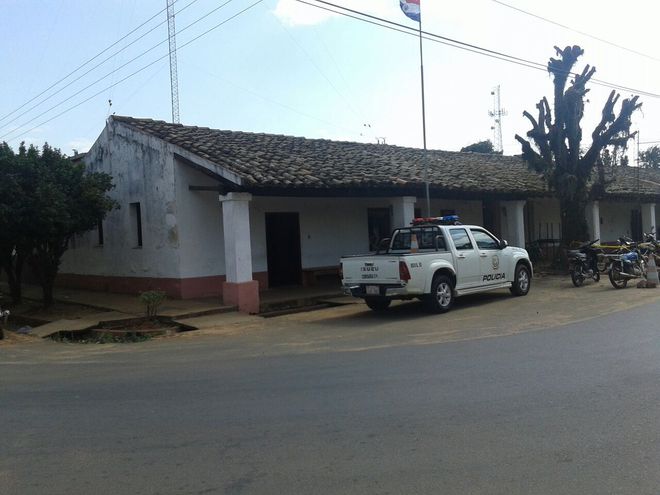 Na madrugada desta sexta-feira, um casal de idosos foi surpreendido por criminosos que entraram em sua casa para roubar. A mulher de 65 anos foi agredida ao acordar para ir ao banheiro e, em meio ao assalto, desmaiou e perdeu a vida. Foto: ABC Color 