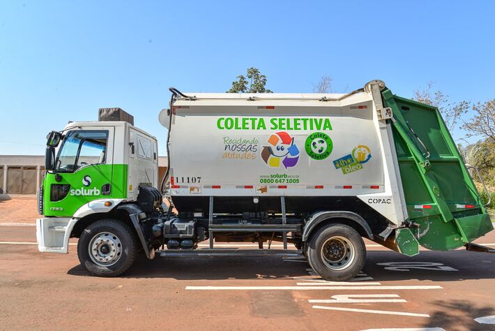 Coleta será realizada pelos caminhões da Seletiva. Foto: Solurb | Águas Guariroba