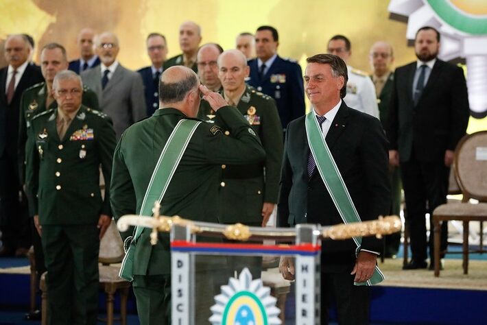 (Brasília - DF, 31/03/2022) Presidente Jair Bolsonaro durante Passagem de Comando do Exército.  Foto: Alan Santos/PR