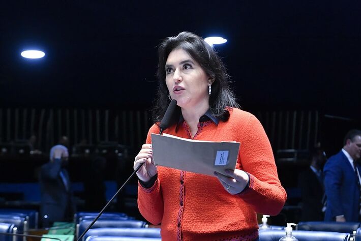 Em pronunciamento, à bancada, senadora Simone Tebet (MDB-MS).  Foto: Waldemir Barreto/Agência Senado