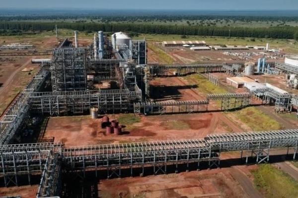  Mês passado, a Petrobras encerrou as negociações com a Acron, empresa de fertilizantes com sede na Rússia, para venda da UNF-3, a planta de Três Lagoas, no Mato Grosso do Sul.