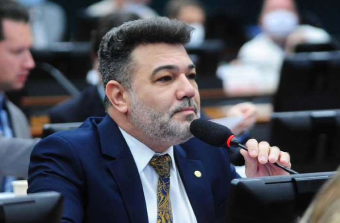 Esse é Marco Feliciano, que tenta cooptar fieis a votarem em Jair Bolsonaro. Foto: Reprodução 