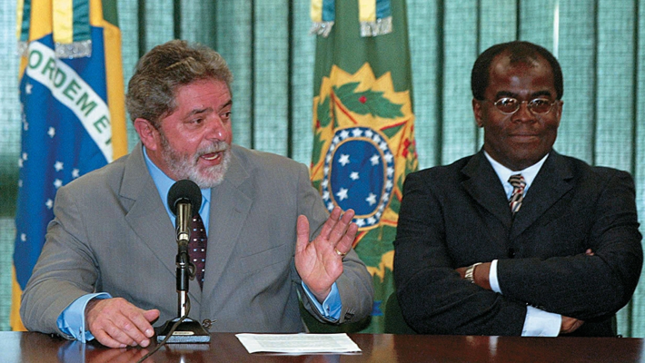 Esses são Lula e Joaquim Barbosa. Foto: Agência O Globo/VEJA