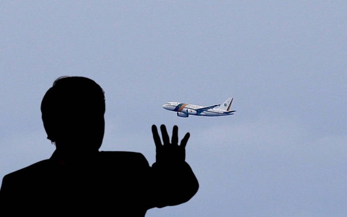 O avião presidencial decola de Brasília nesta sexta-feira; Bolsonaro fica nos EUA até o final de janeiro - Pedro Ladeira e  Gabriela Biló | FolhapressFolhapress