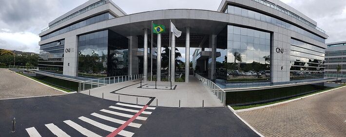Vista frontal da Sede do Conselho Nacional de Justiça. Foto: Gil Ferreira/Agência CNJ