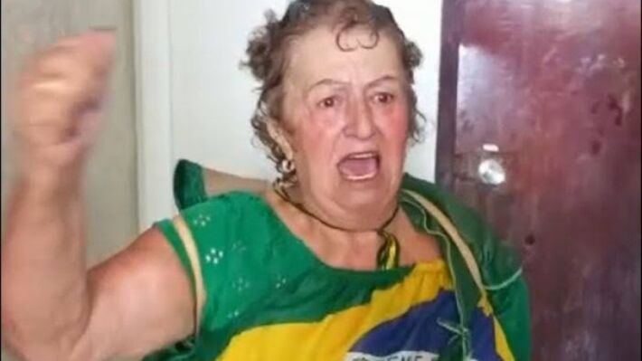 Fátima Tubarão, de 67 anos, é uma radical bolsonarista que depredou o STF em invasão terrorista em 8 de janeiro. Foto: Reprodução