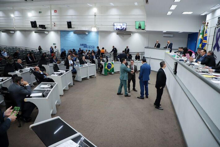 Vereadores aprovam projeto que garante pagamento do piso salarial da enfermagem. Foto: Câmara dos Vereadores