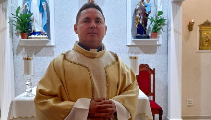 Padre José Juciêr é preso por importunação sexual contra mulher casada, em Campo Grande (MS). Foto: Reprodução