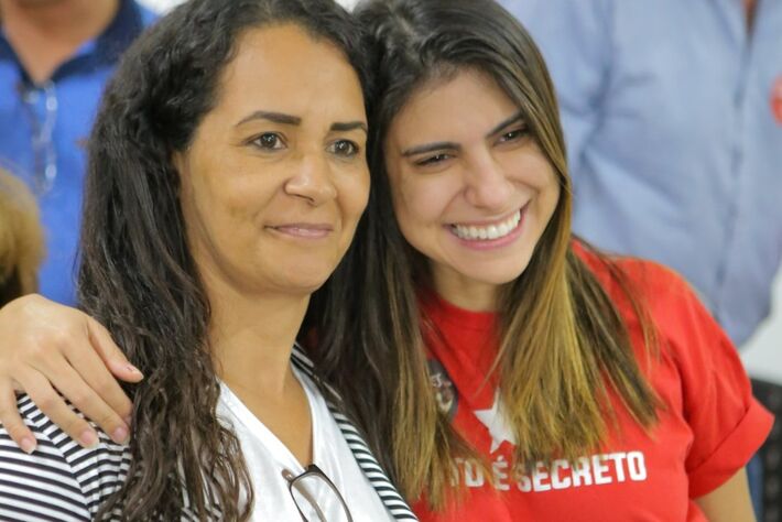 Camila Jara realiza ações em prol do Dia Internacional da Mulher na Capital de MS. Foto: Redes