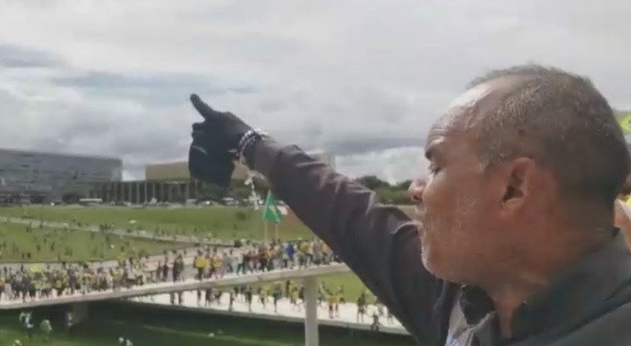 Preso durante invasão ao Palácio do Planalto, Djalma Salvino dos Reis foi condenado por diversos crimes, incluindo abolição violenta do Estado Democrático de Direito e associação criminosa armada. Foto: Reprodução