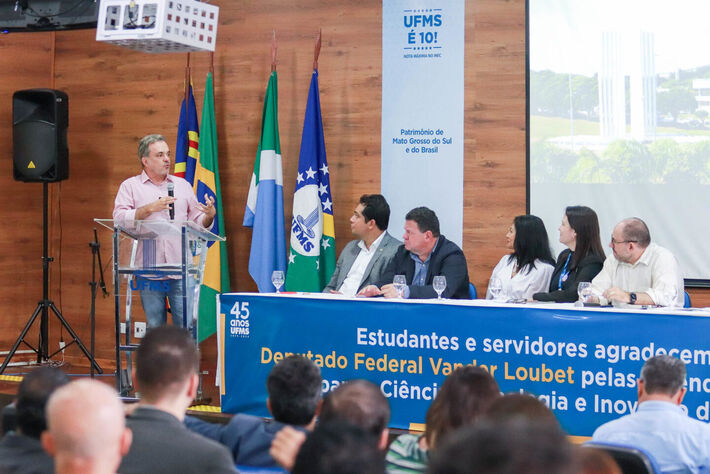 O deputado federal Vander Loubet destinou mais de R$ 2 milhões à UFMS. Foto: Álvaro Herculano e Rúbia Pedra