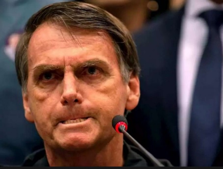 O ex-presidente Jair Bolsonaro: agora já está mesmo no olho do furacão | Foto: JB